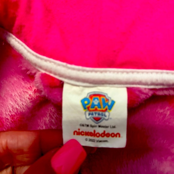 Paw Patrol Skye zip-up onesie. Girls size 6. - Picture 2 of 4